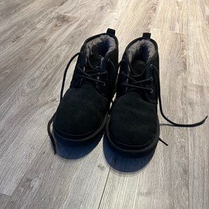 UGG Men's Neumel Chukka Boots Size 12